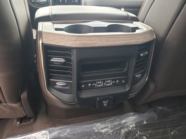 2026 Ram 1500 Longhorn photo 14