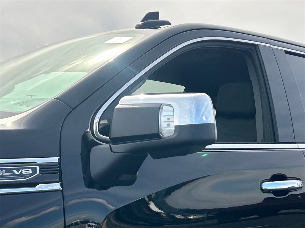 2026 Gmc Sierra Denali photo 12