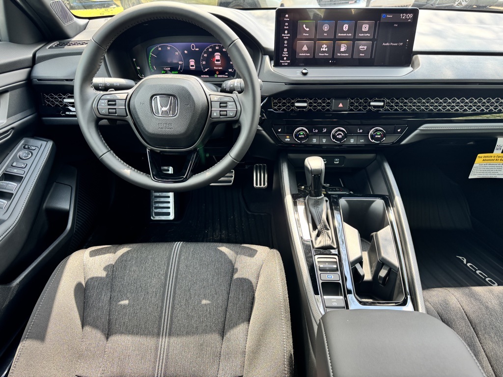 2025 Honda Accord Hybrid Sport photo 10
