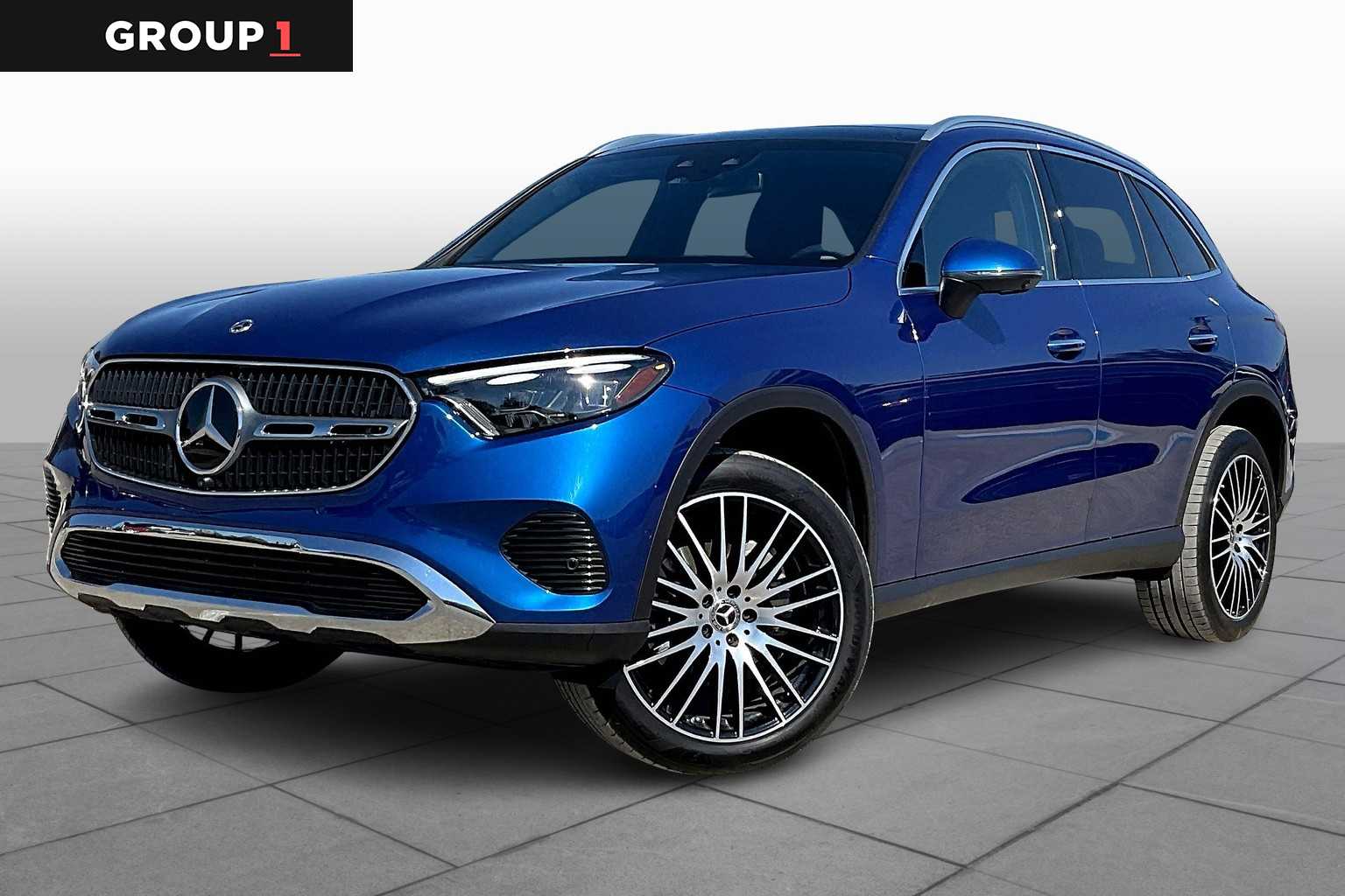 2025 Mercedes-Benz GLC Base's photo