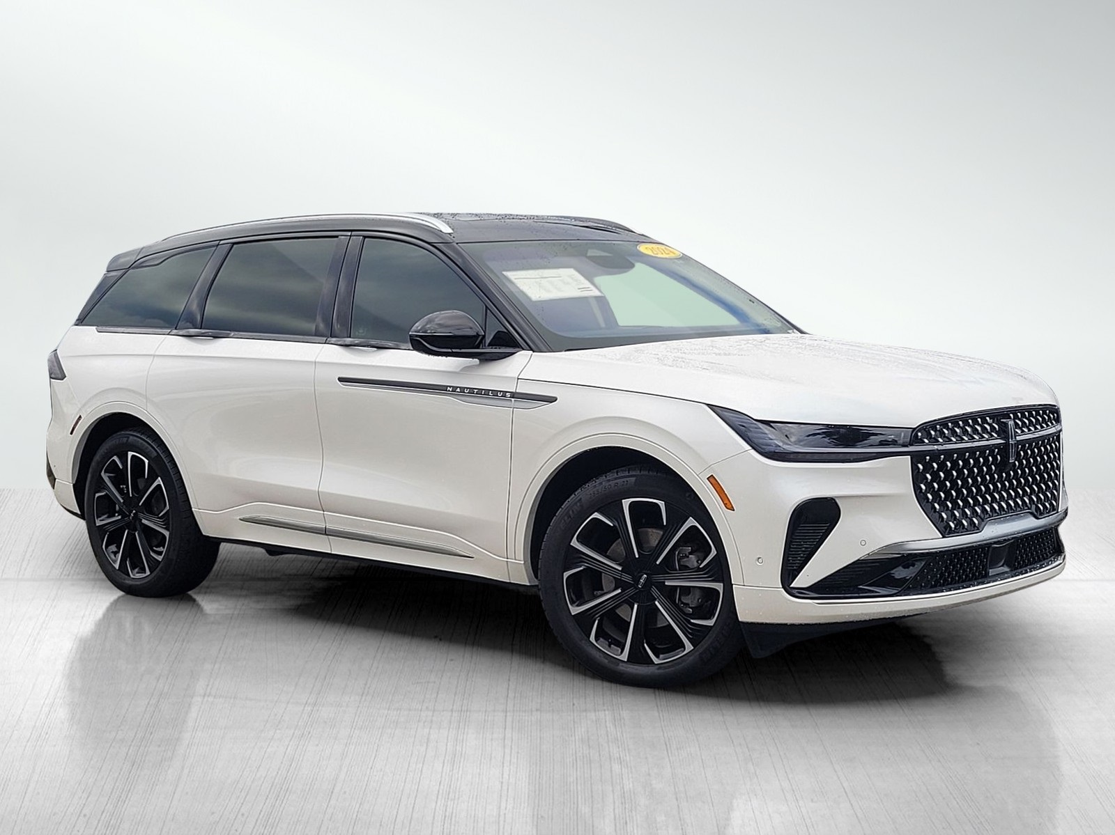 2024 Lincoln Nautilus Reserve's photo