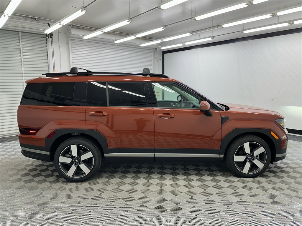 2025 Hyundai Santa Fe Limited photo 6