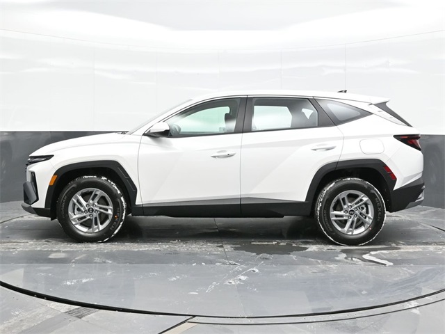 2025 Hyundai Tucson SE photo 4