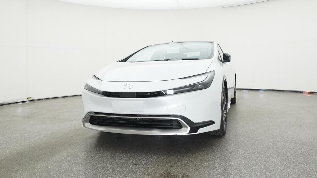 2026 Toyota Prius Plug-in Hybrid XSE Premium photo 4