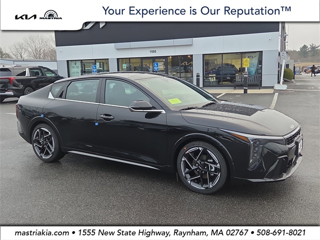 2025 Kia K4 GT-Line's photo