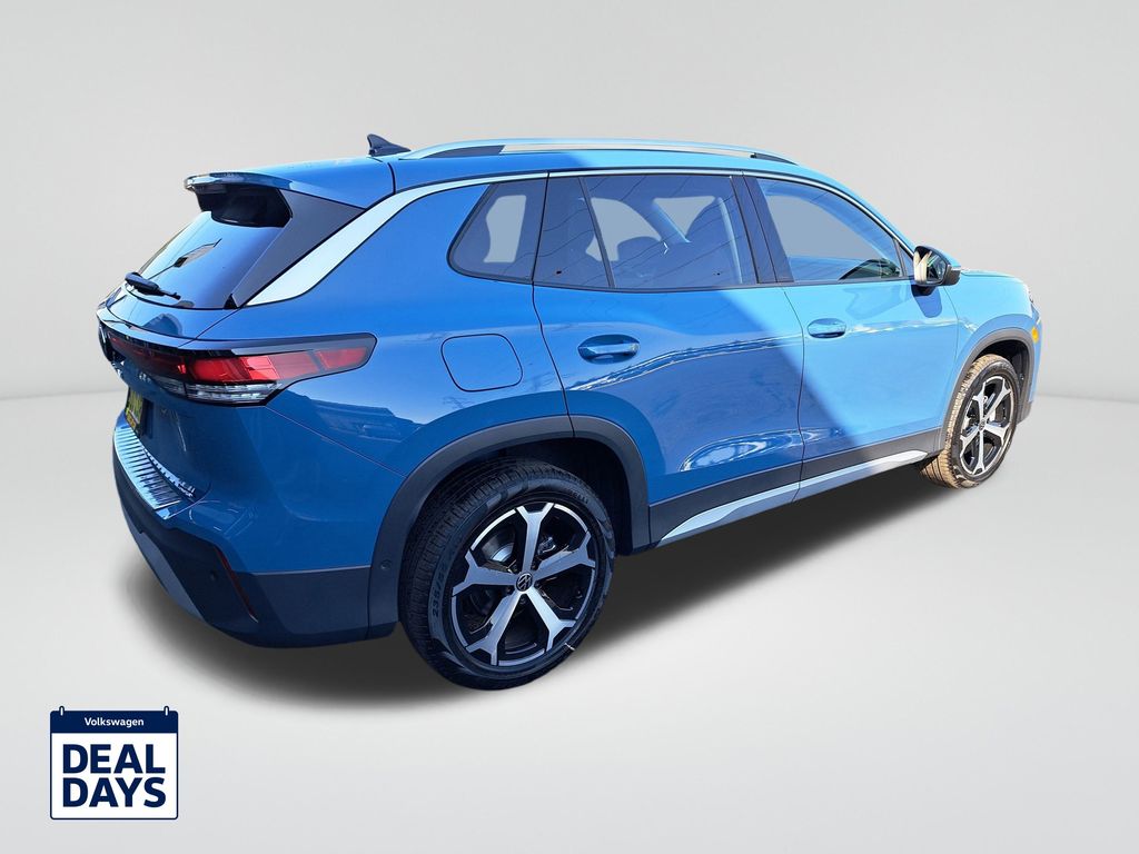 2025 Volkswagen Tiguan SE photo 4