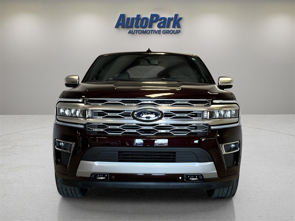 2024 Ford Expedition Platinum photo 2