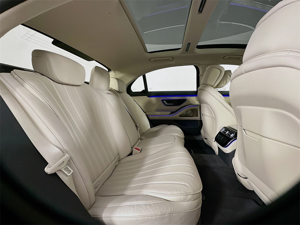 2022 Mercedes Benz S 500 4MATIC photo 24