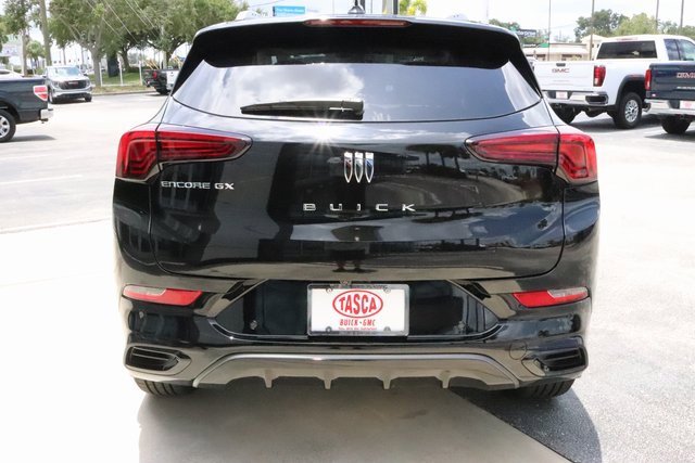 2025 Buick Encore GX Sport Touring photo 2