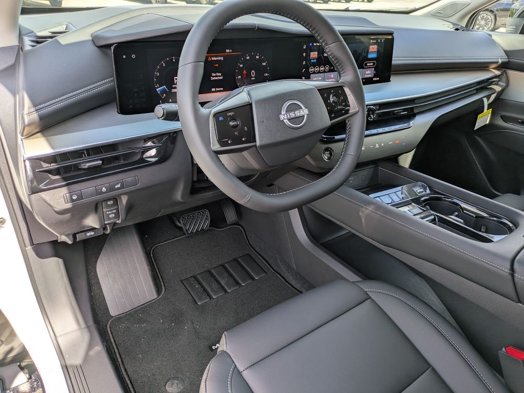 2025 Nissan Murano SL photo 11