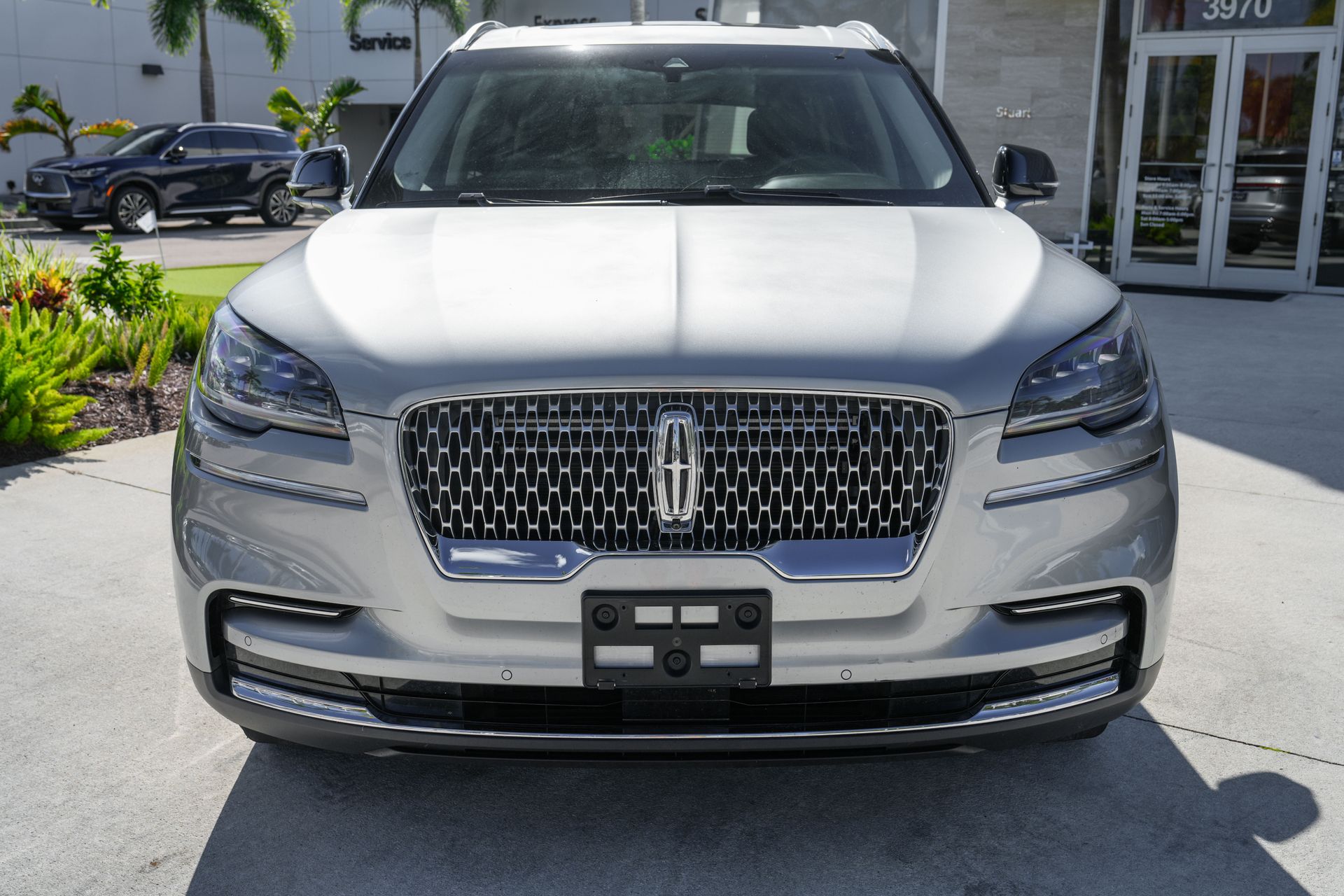 2024 Lincoln Aviator Reserve photo 3