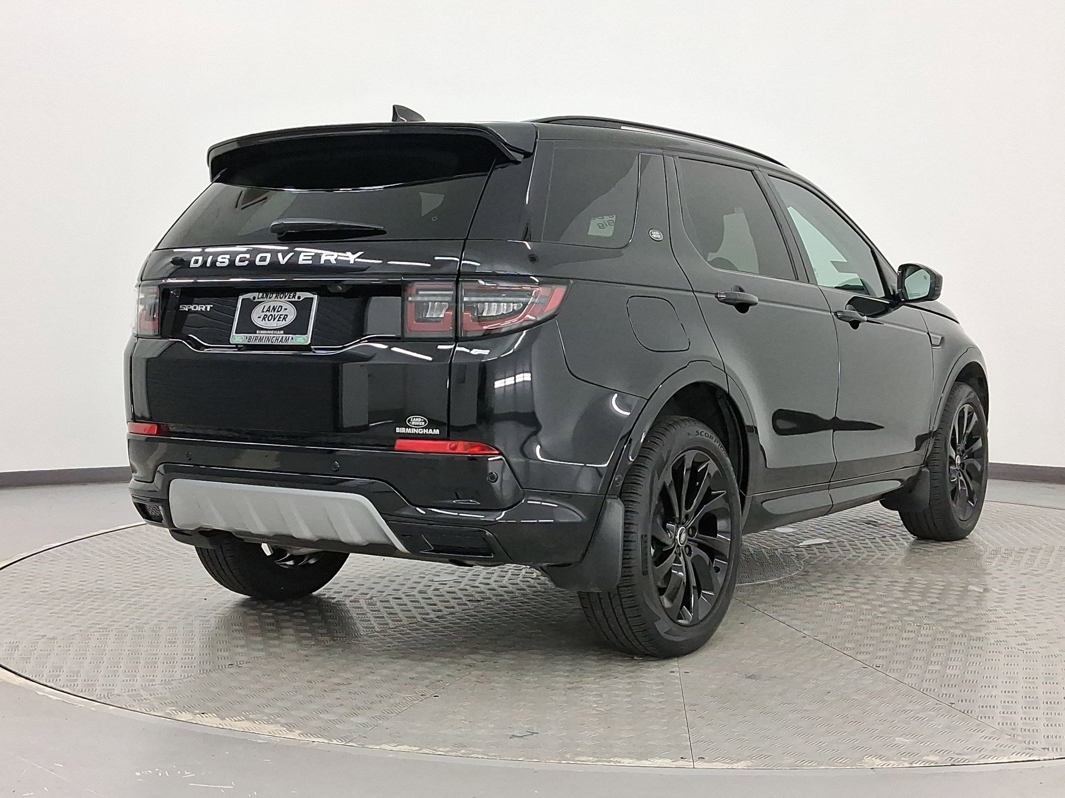 2025 Land Rover Discovery Sport S photo 6