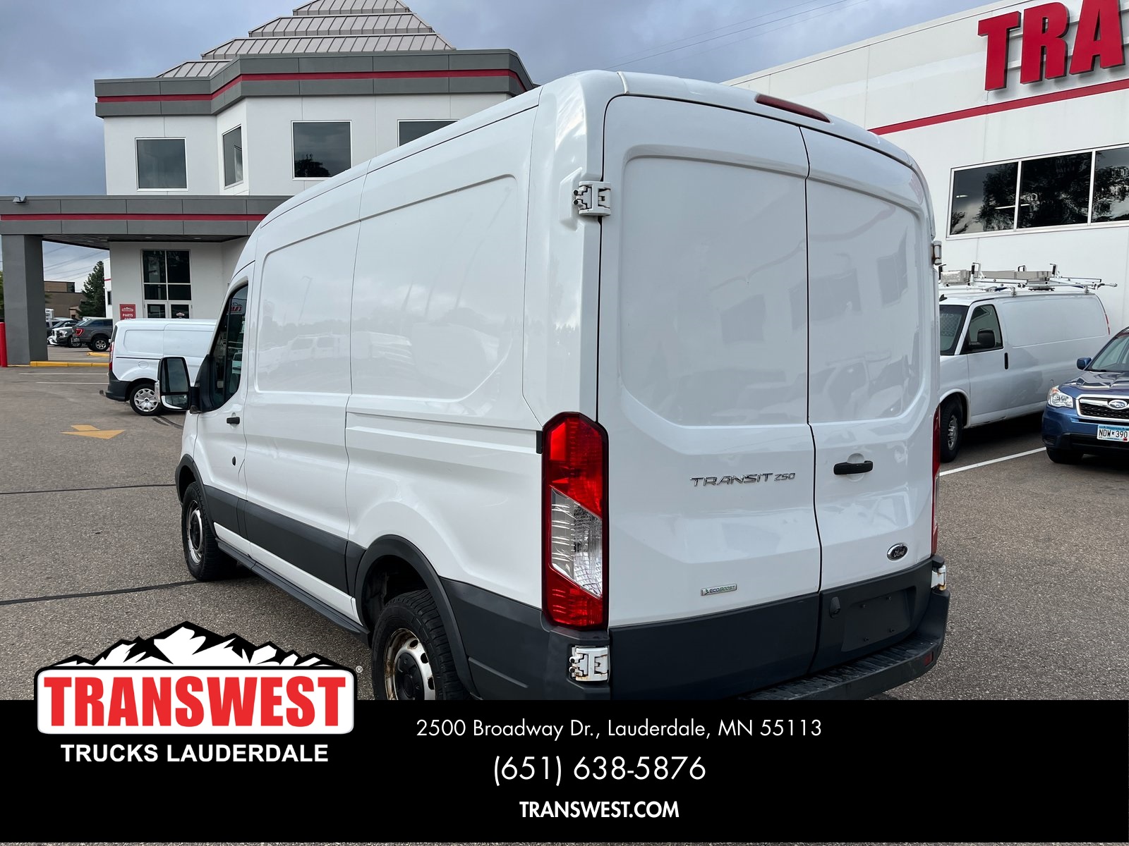 2017 Ford Transit Van photo 2