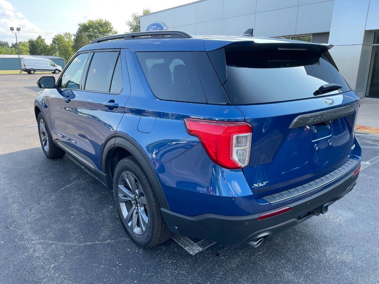 2022 Ford Explorer XLT photo 5