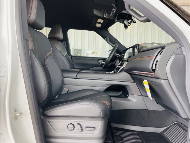 2026 Nissan Armada SL photo 17