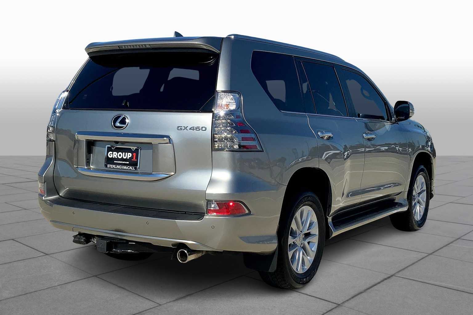 2023 Lexus GX 460 Premium photo 11