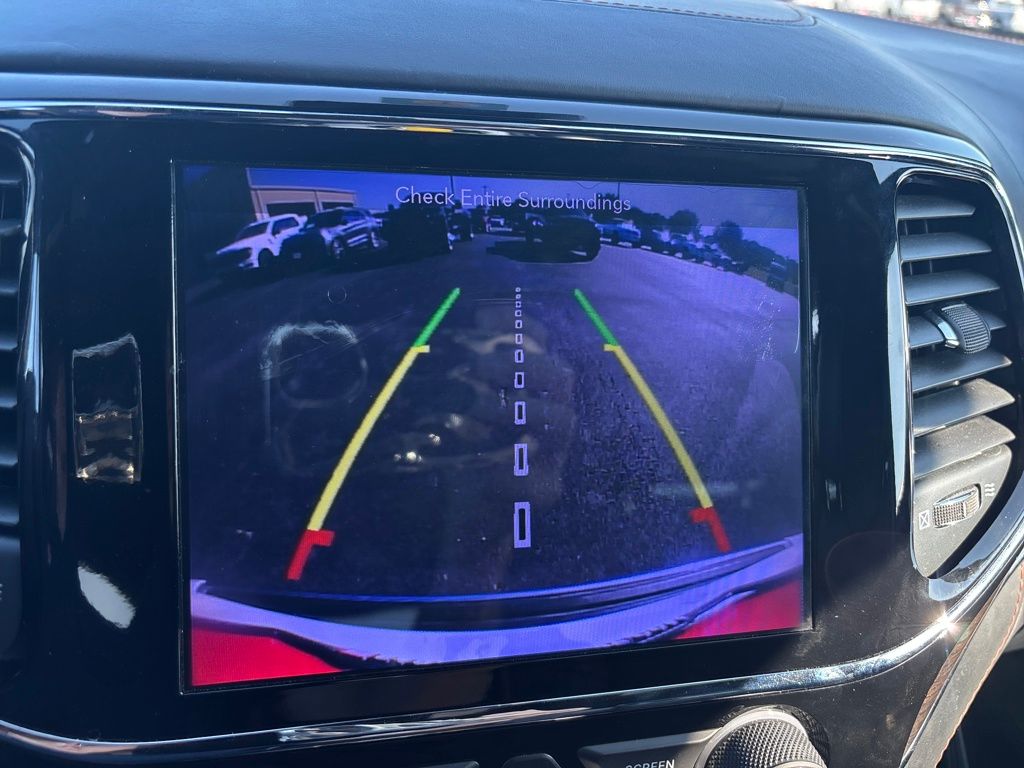 2019 Jeep Grand Cherokee Summit photo 24