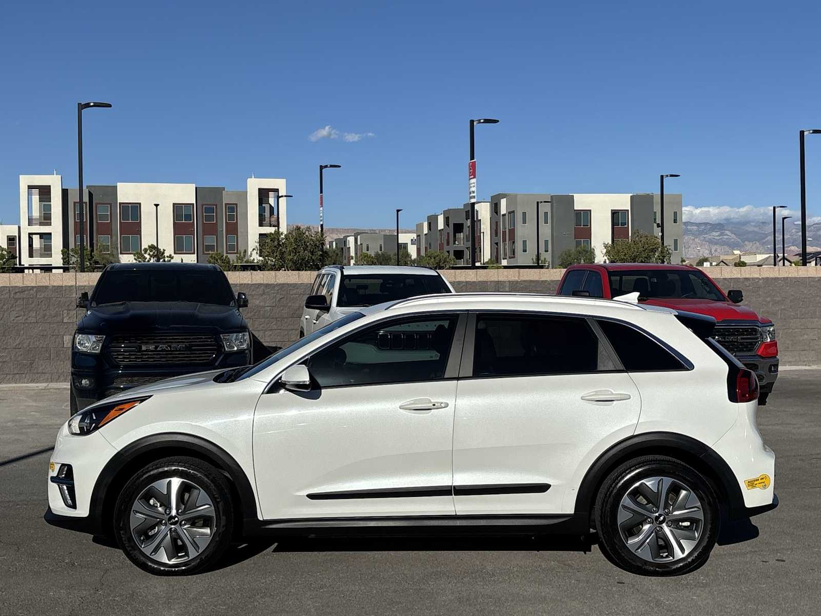 2022 Kia Niro EV S photo 6
