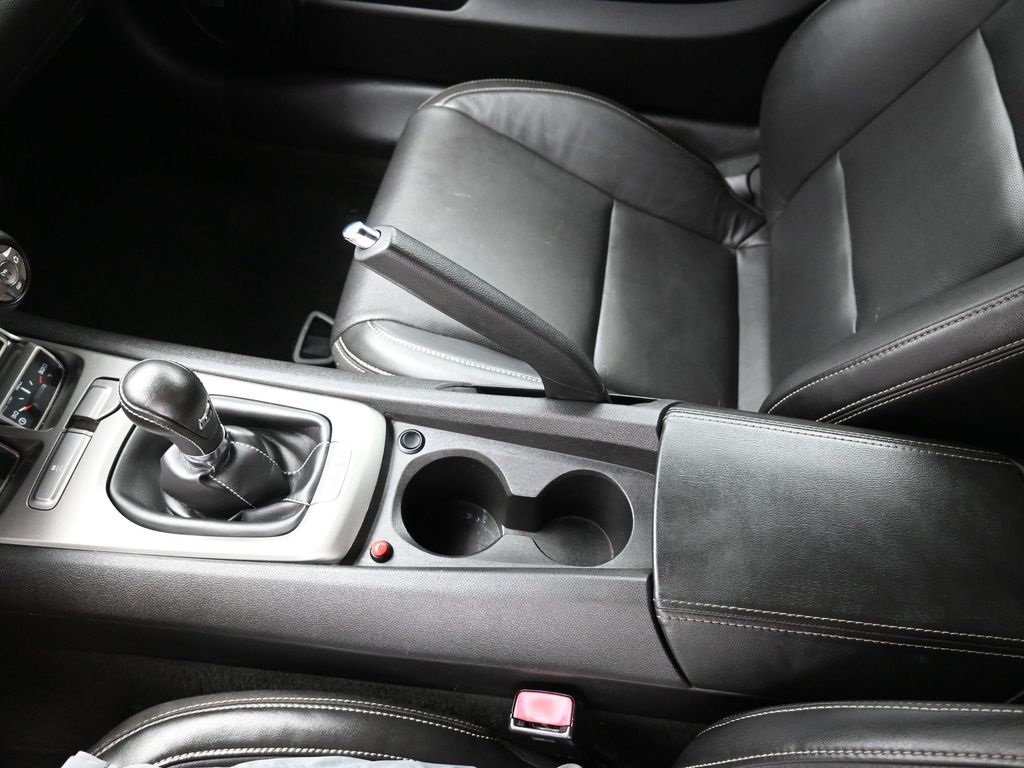 2010 Chevrolet Camaro SS photo 16
