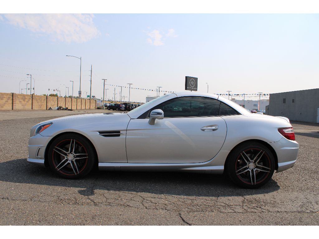 2013 Mercedes Benz SLK 250 photo 4