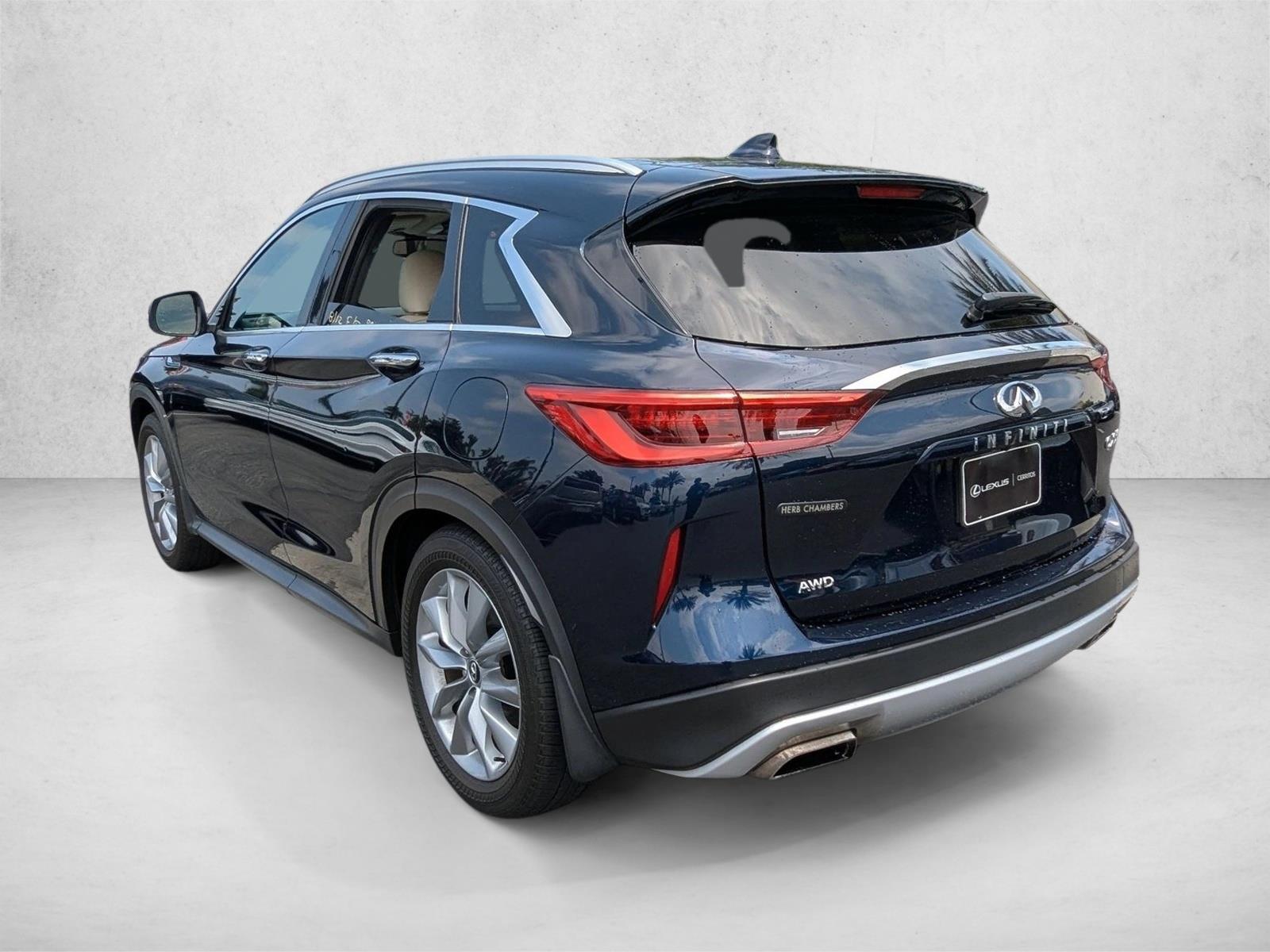 2019 Infiniti QX50 Luxe photo 8