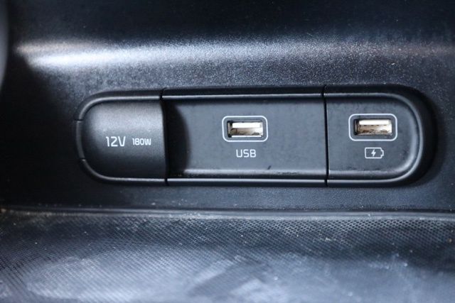 2023 Kia K5 GT-Line photo 25