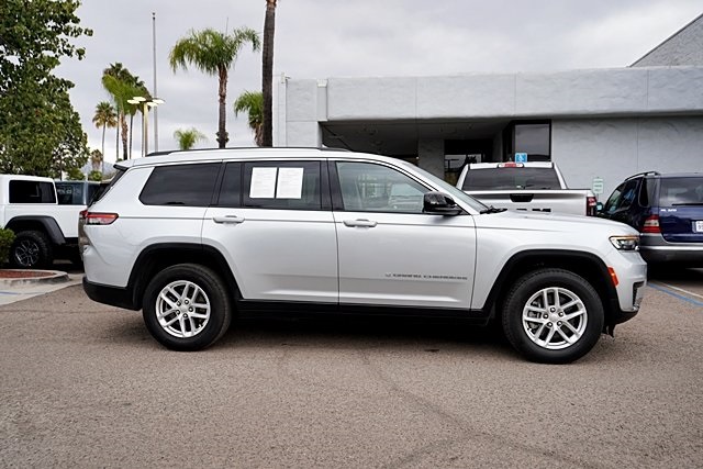 2023 Jeep Grand Cherokee Laredo photo 6
