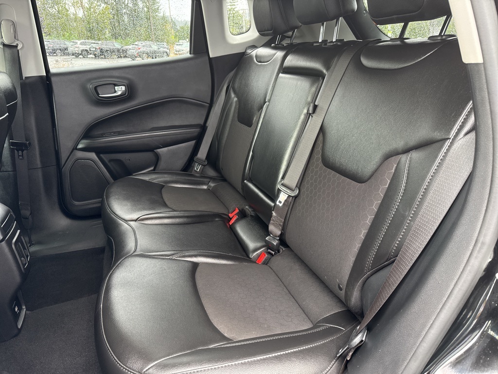 2020 Jeep Compass Altitude photo 11