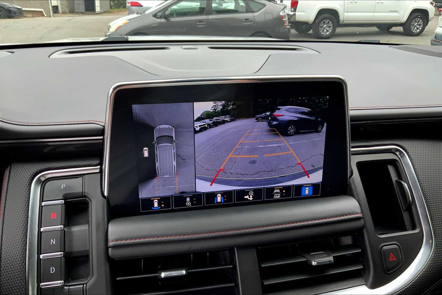 2021 Chevrolet Tahoe RST photo 25