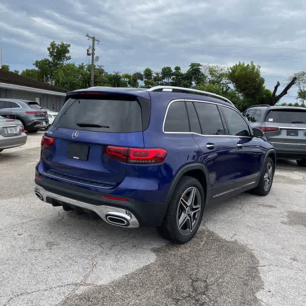 2021 Mercedes Benz GLB 250 photo 3