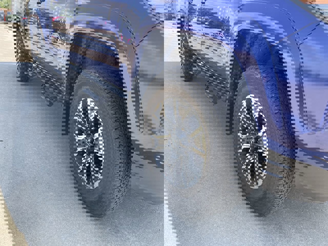 2022 Toyota Tacoma TRD Sport photo 10