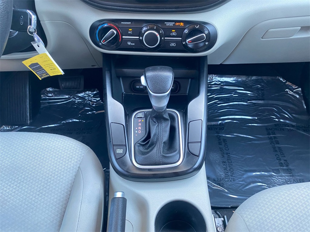 2020 Kia Soul LX photo 9