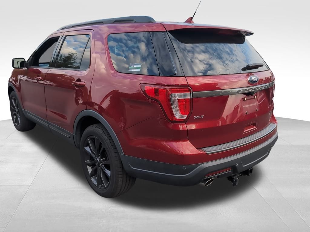 2019 Ford Explorer XLT photo 4