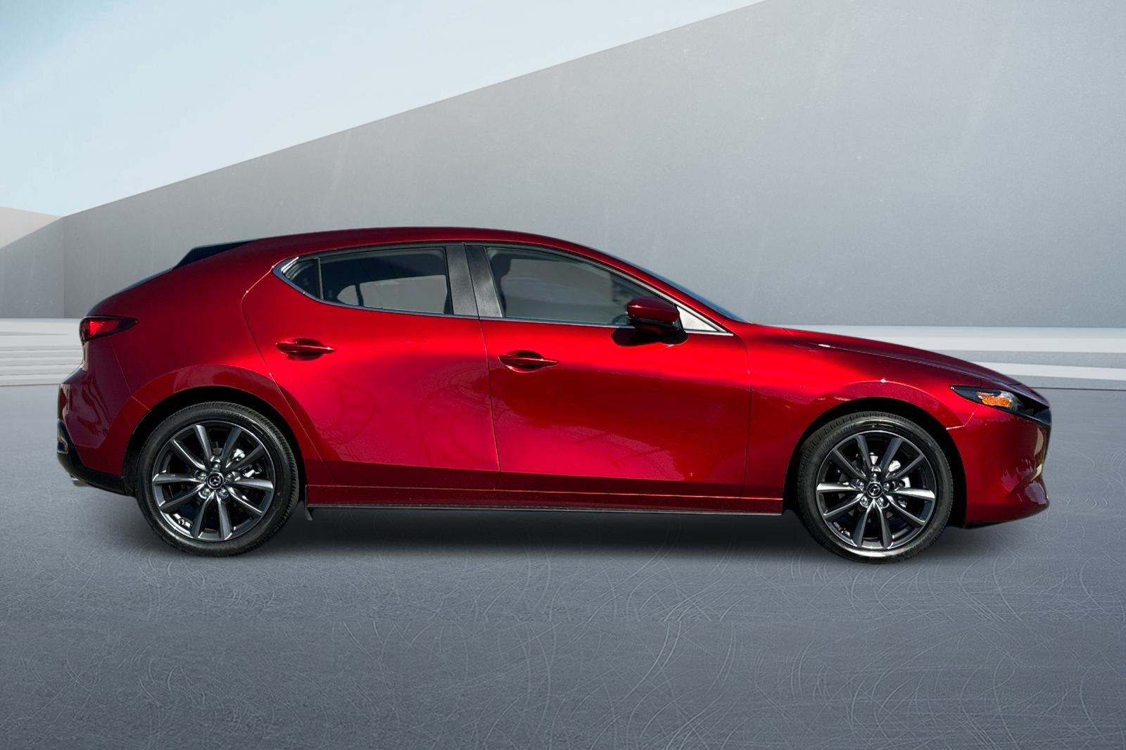 2025 Mazda Mazda3 Hatchback 2.5 s Preferred photo 2