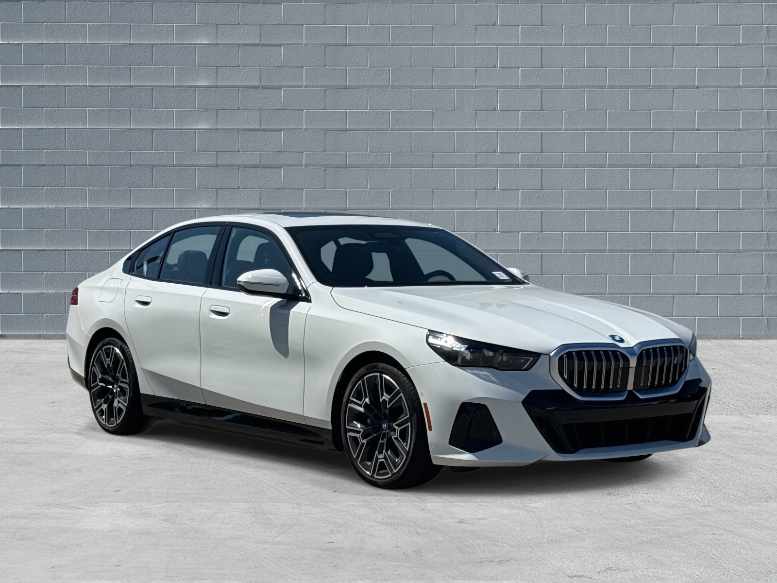 2024 BMW i5 40's photo