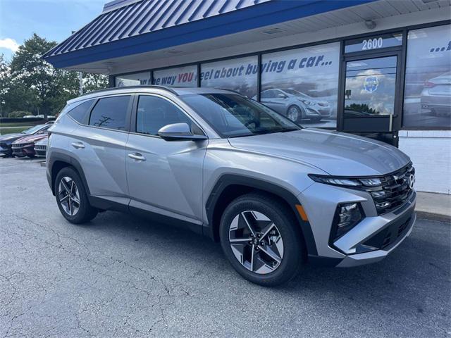 2025 Hyundai Tucson SEL Convenience photo 2