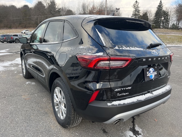 2025 Ford Escape Active photo 5