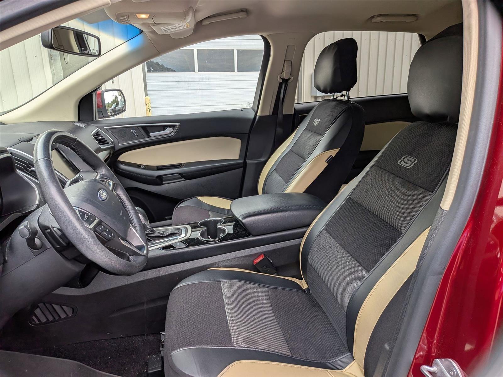2015 Ford Edge SEL photo 10
