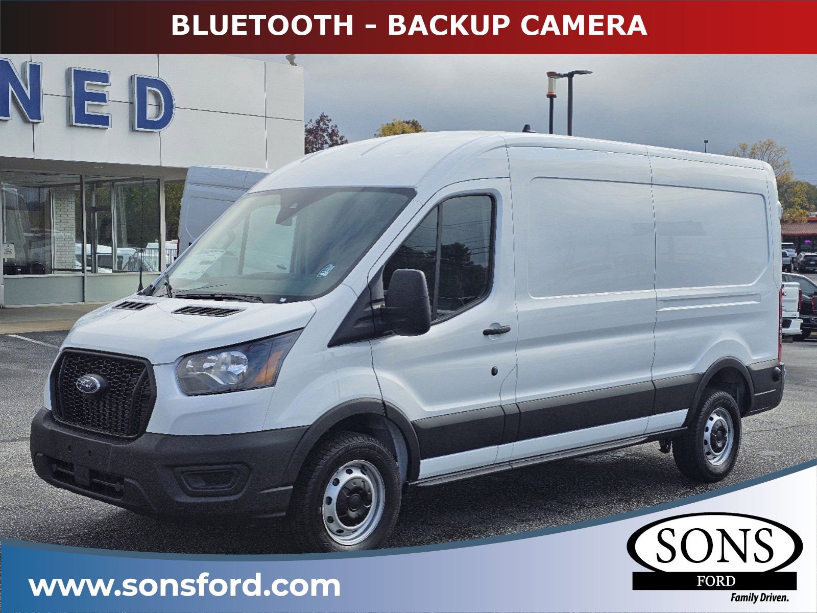 2024 Ford Transit Cargo Van photo 3