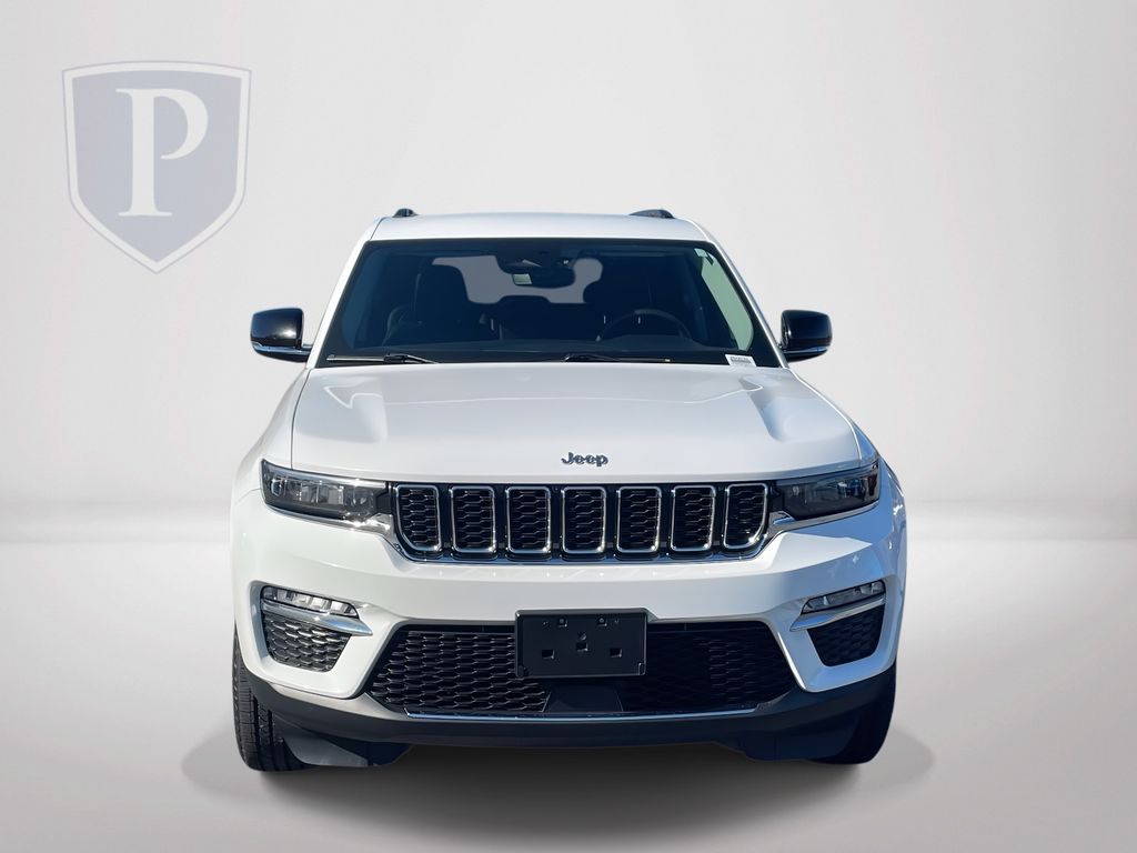 2023 Jeep Grand Cherokee Limited photo 2