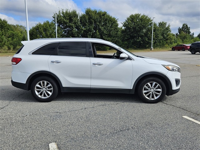 2016 Kia Sorento LX photo 9