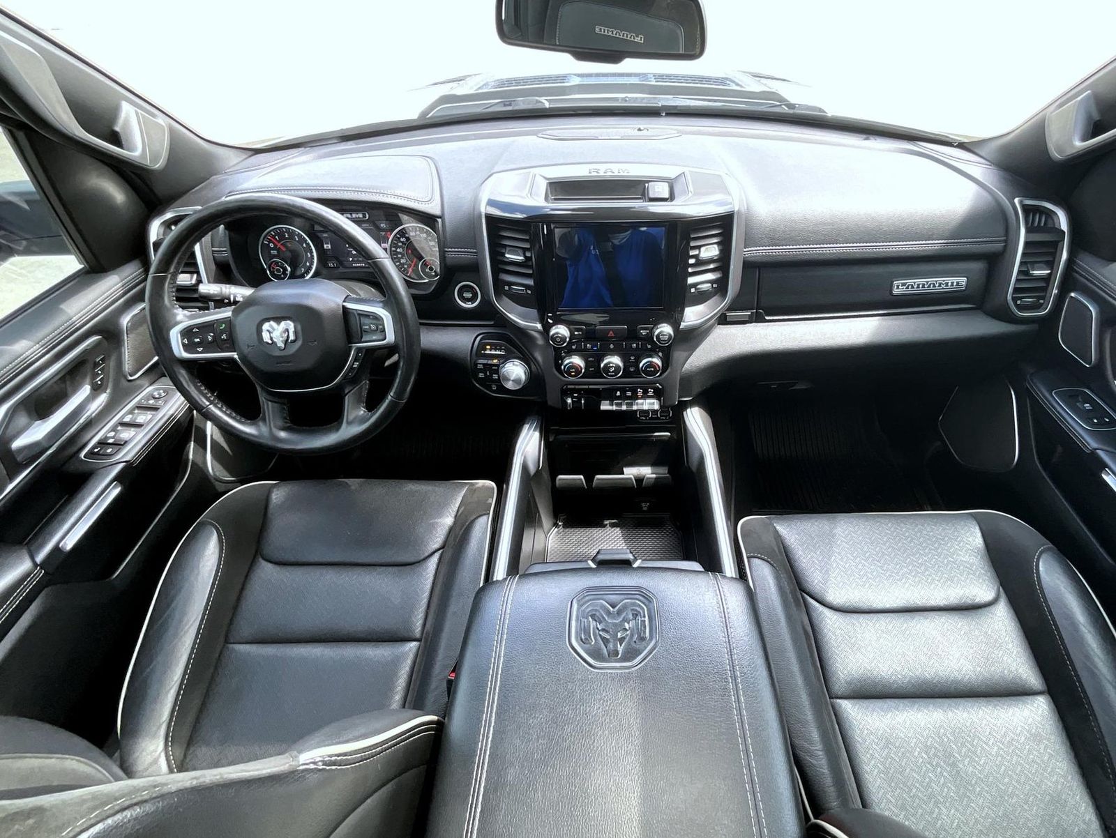 2020 Ram 1500 Laramie photo 14