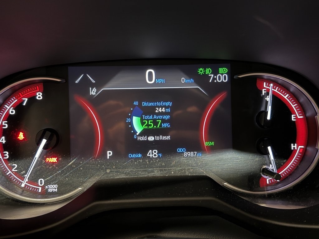 2023 Toyota RAV4 XLE Premium photo 3