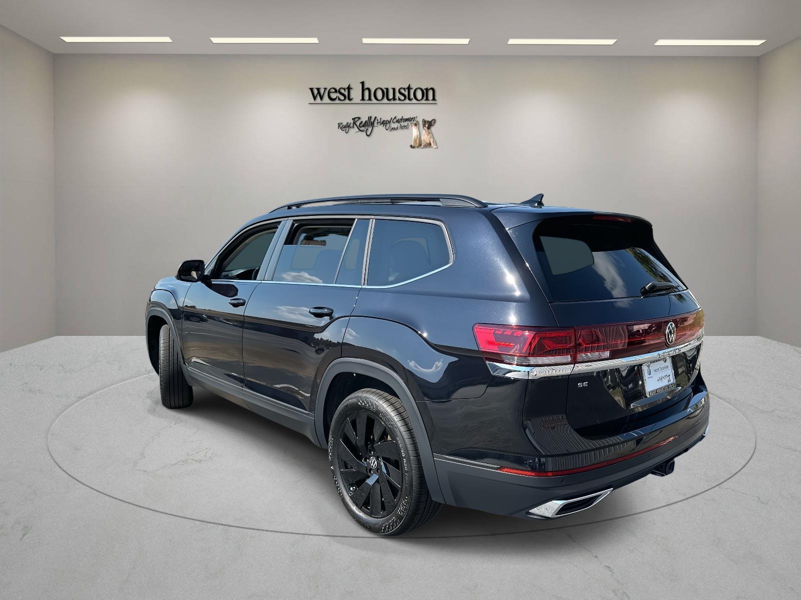 2025 Volkswagen Atlas SE Technology photo 5