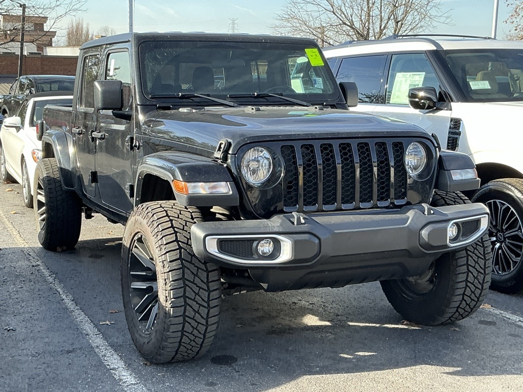 2022 Jeep Gladiator Sport S's photo