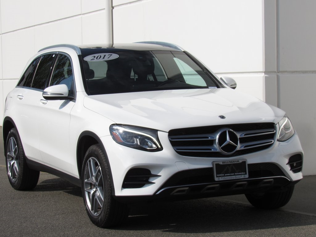 2017 Mercedes Benz GLC 300 photo 2