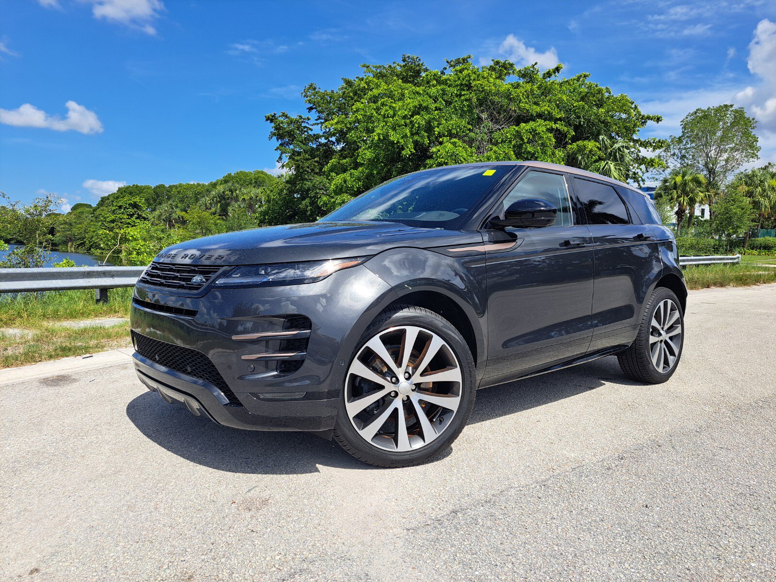 2024 Land Rover Range Rover Evoque