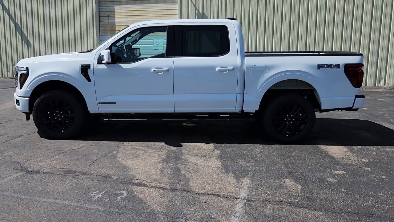 2025 Ford F-150 Lariat photo 3