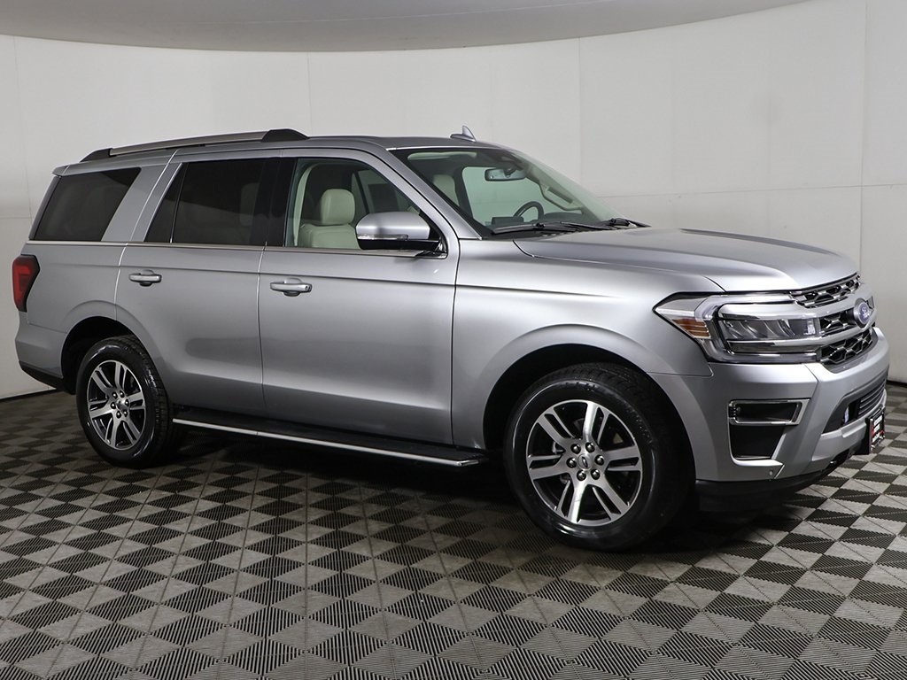2022 Ford Expedition Limited photo 17