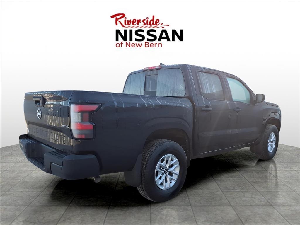 2026 Nissan Frontier S photo 2